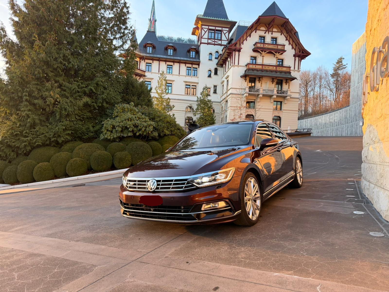 Volkswagen Passat main